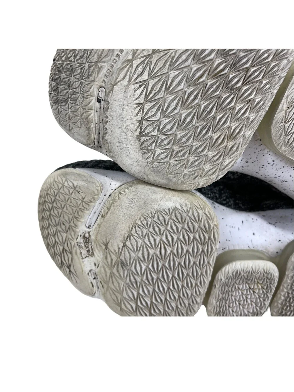Nike sneakers youth
